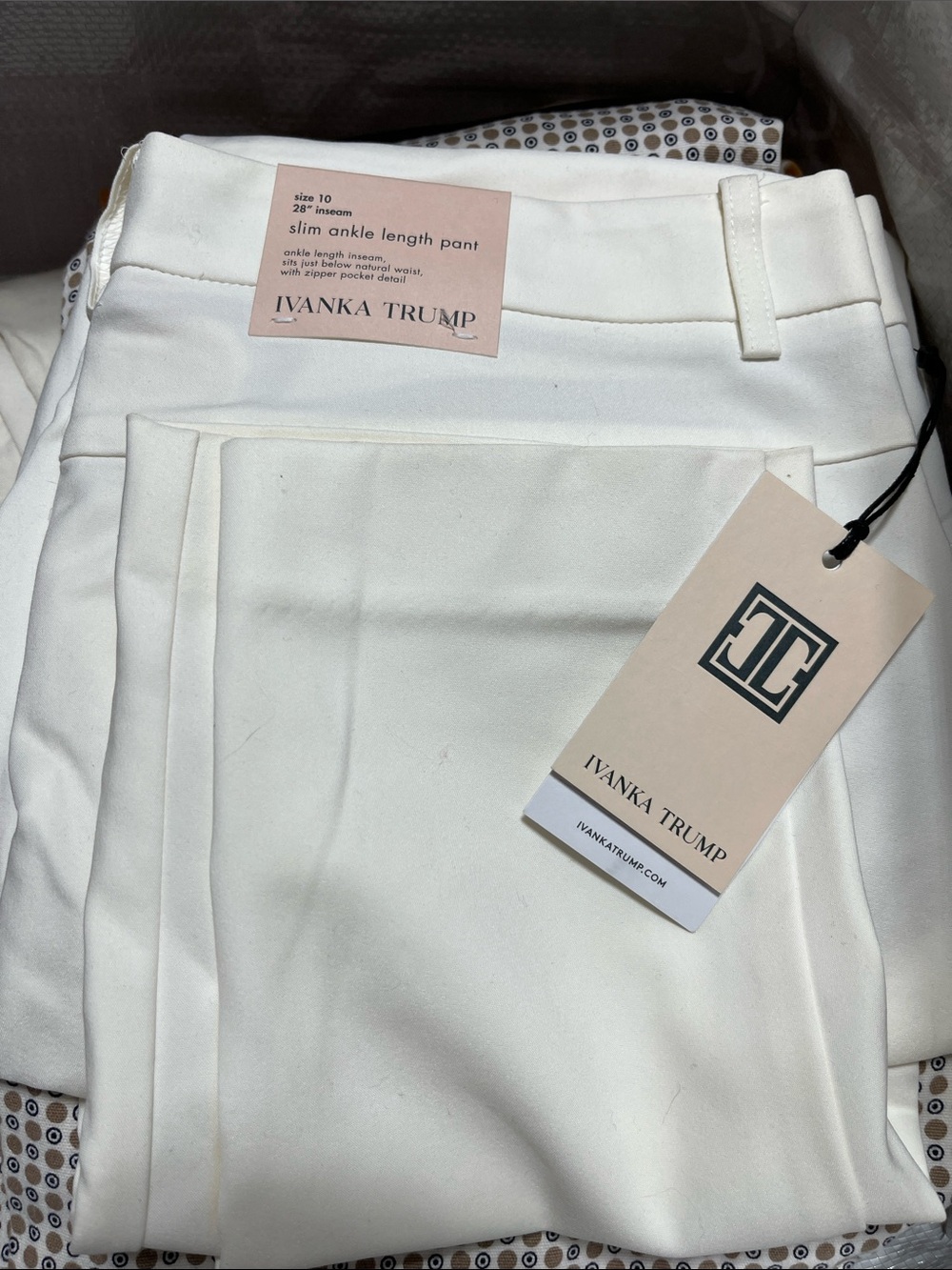 Ivanka Trump White Slim Ankle-Length Women's Pants